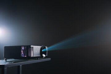 Best Projector for Daylight Viewing